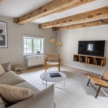 City Apartment With Exposed Ceiling Beams Koppenhága Kültér fotó