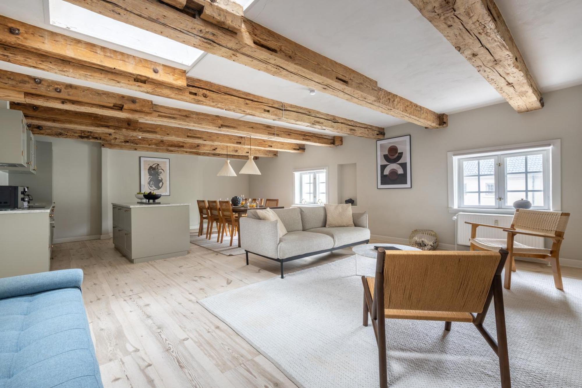 City Apartment With Exposed Ceiling Beams Koppenhága Kültér fotó