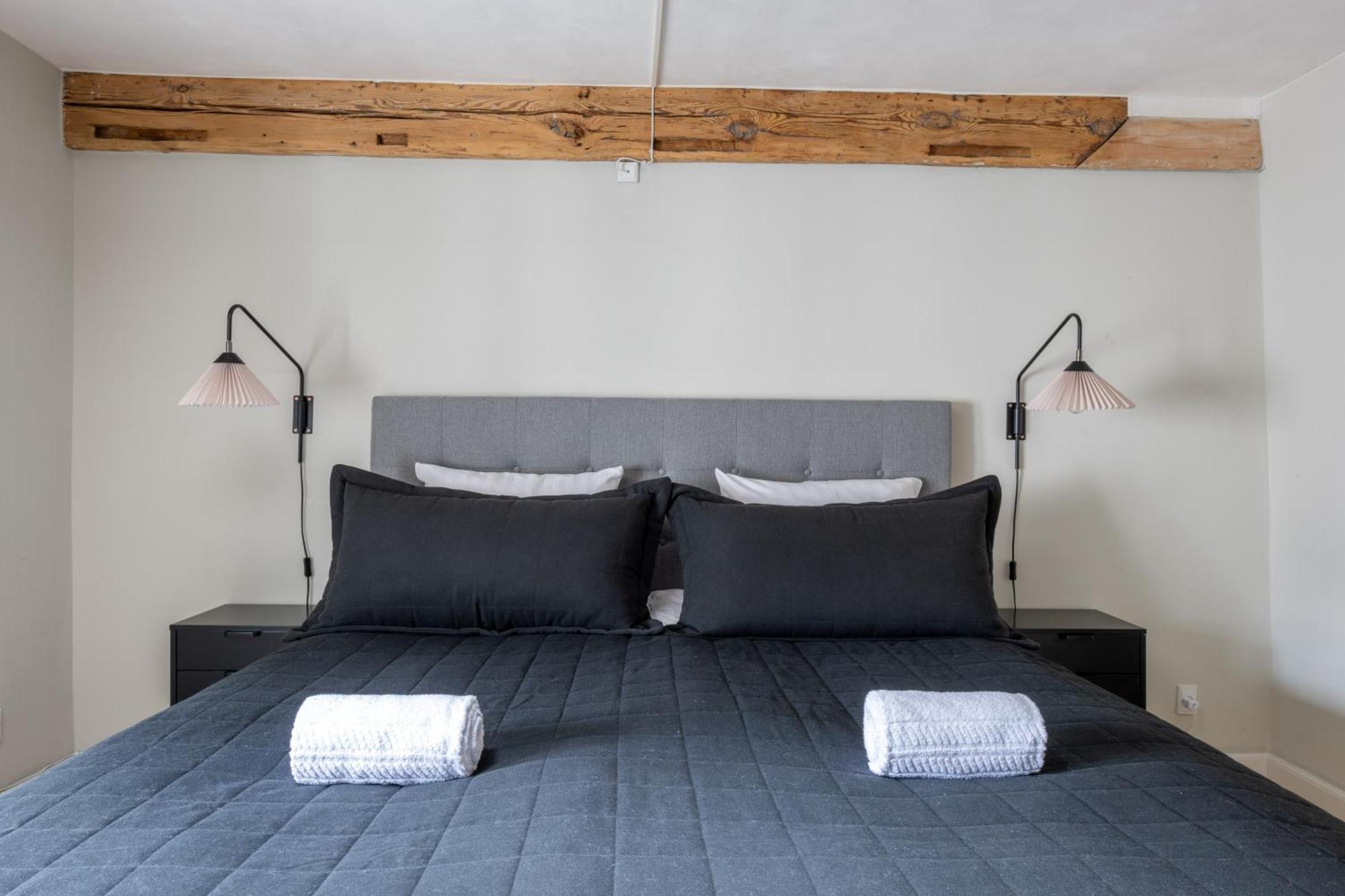 City Apartment With Exposed Ceiling Beams Koppenhága Kültér fotó