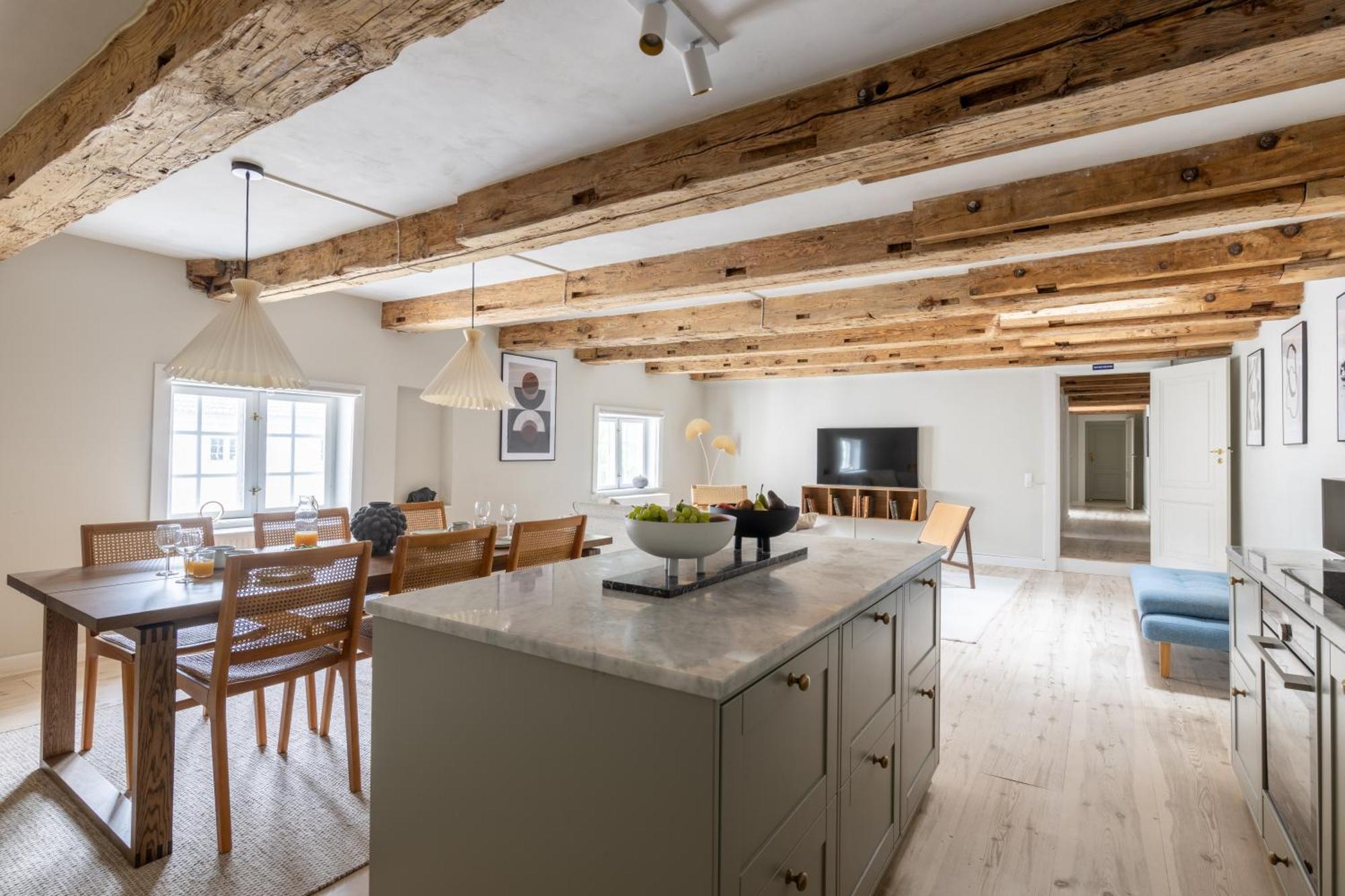 City Apartment With Exposed Ceiling Beams Koppenhága Kültér fotó